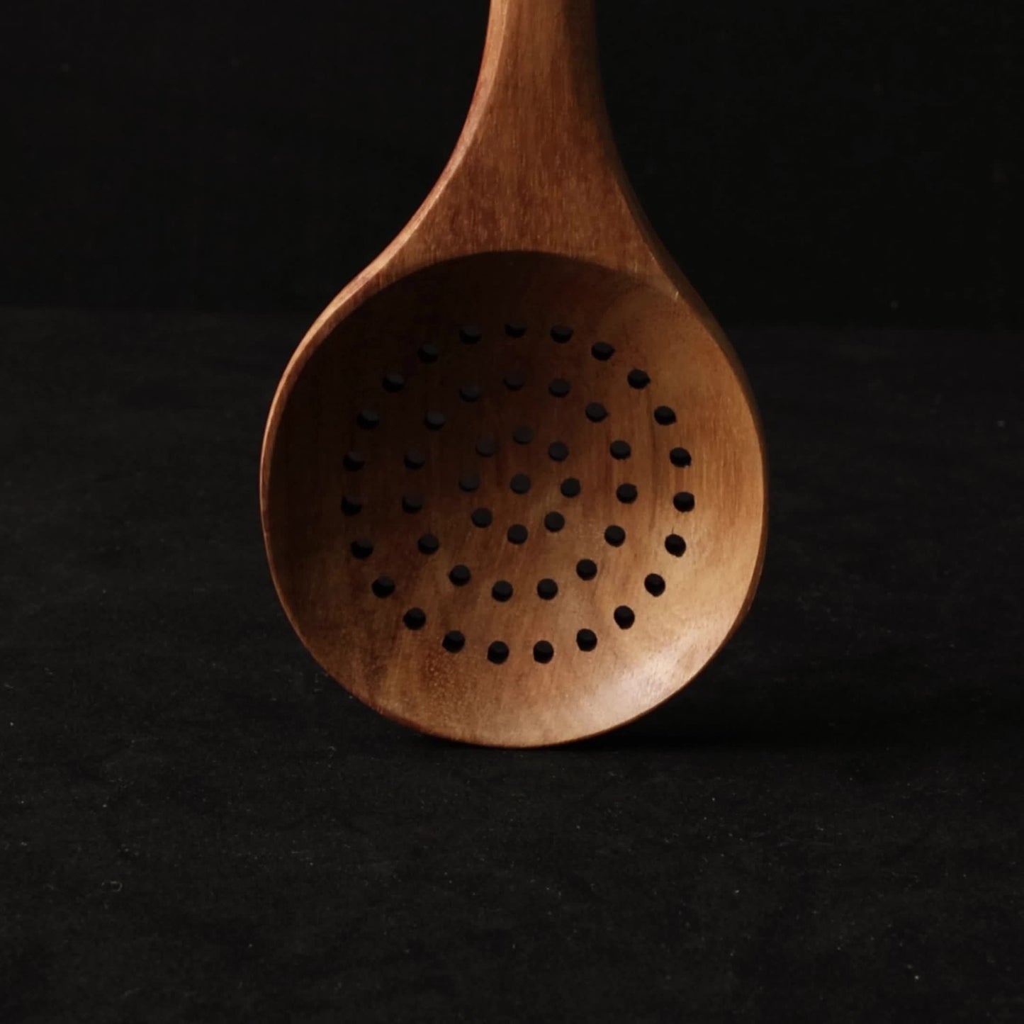 5pcs Premium Wooden Kitchen Utensils Kit -Ergonomic Handles Natural Wooden Spoons Spurtle Ladle and Wok Spatulas Heavy-Duty Wooden Utility Set for Non-Stick Pans Heat Resistant Easy to Clean and Durable Kitchen Essentials Coo