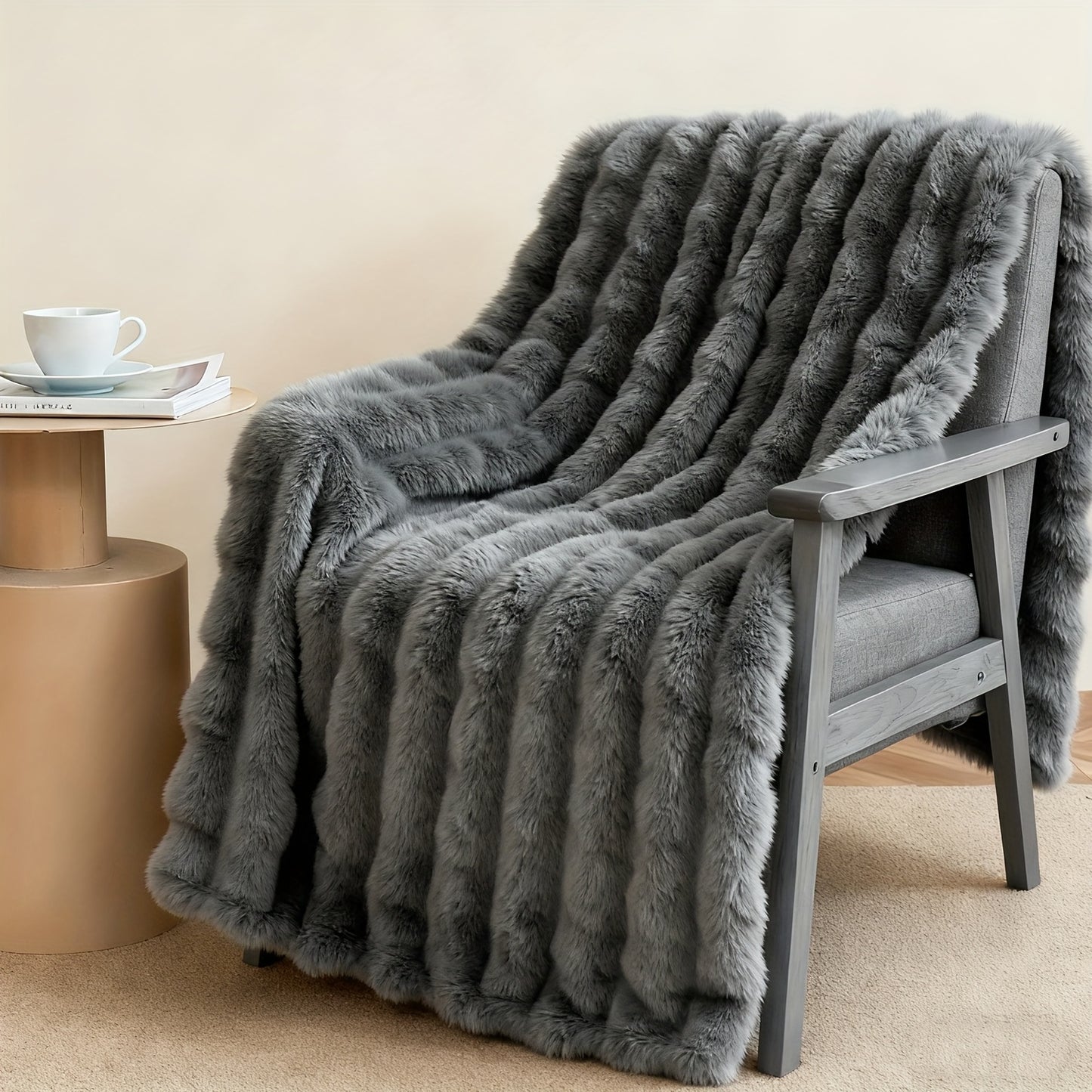 40"x60" Beige Faux Rabbit Fur Blanket - Plush Thick Bubble Texture All-Season Soft Cozy Bedspread, Beige-Tone Beige Furry Couch Cover for Bed, Sofa & - Luxury Bedding Accessory (No Pattern)