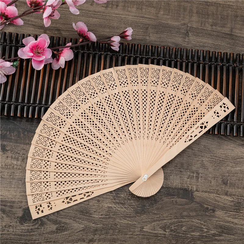 Personalized Portable Wooden Fan Wedding Favors Gifts For Guest Sandalwood Hand Fan Party Decoration 20cm Wood Folding Fan