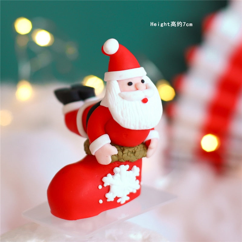 Santa Claus gift box Train Tree Merry Christmas Cake Toppers Happy New Year Decorations Party Baking Supplies